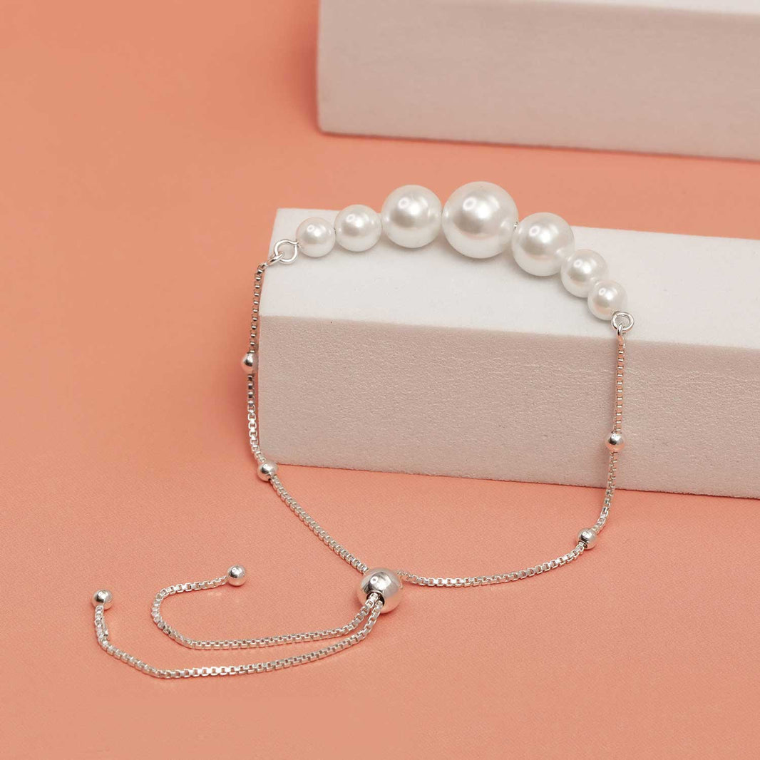 Sliding Pearl Bolo Bracelet