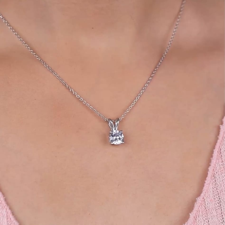 Minimal Solitaire Pendant Necklace