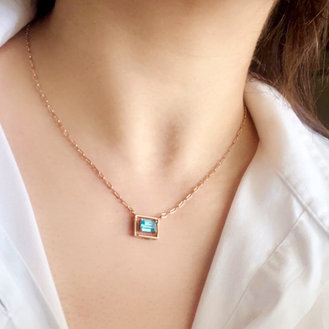 Aquamarine Gemstone Rosegold Necklace