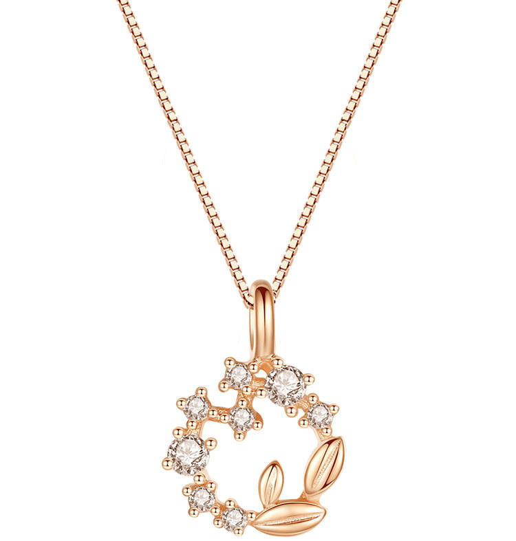 Elegance At Peak Jewellery Set