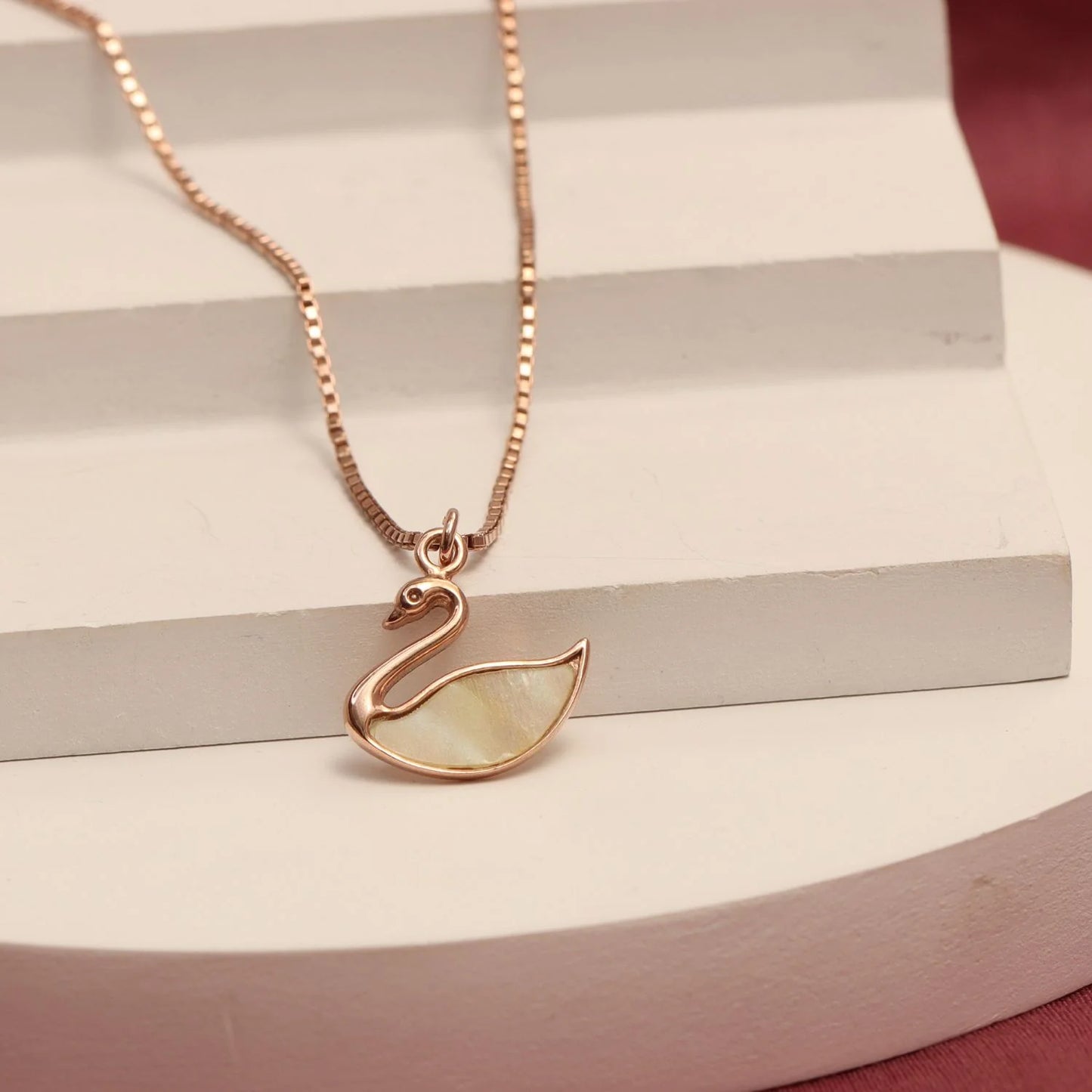 Swan Rosegold Plated Pendant Necklace