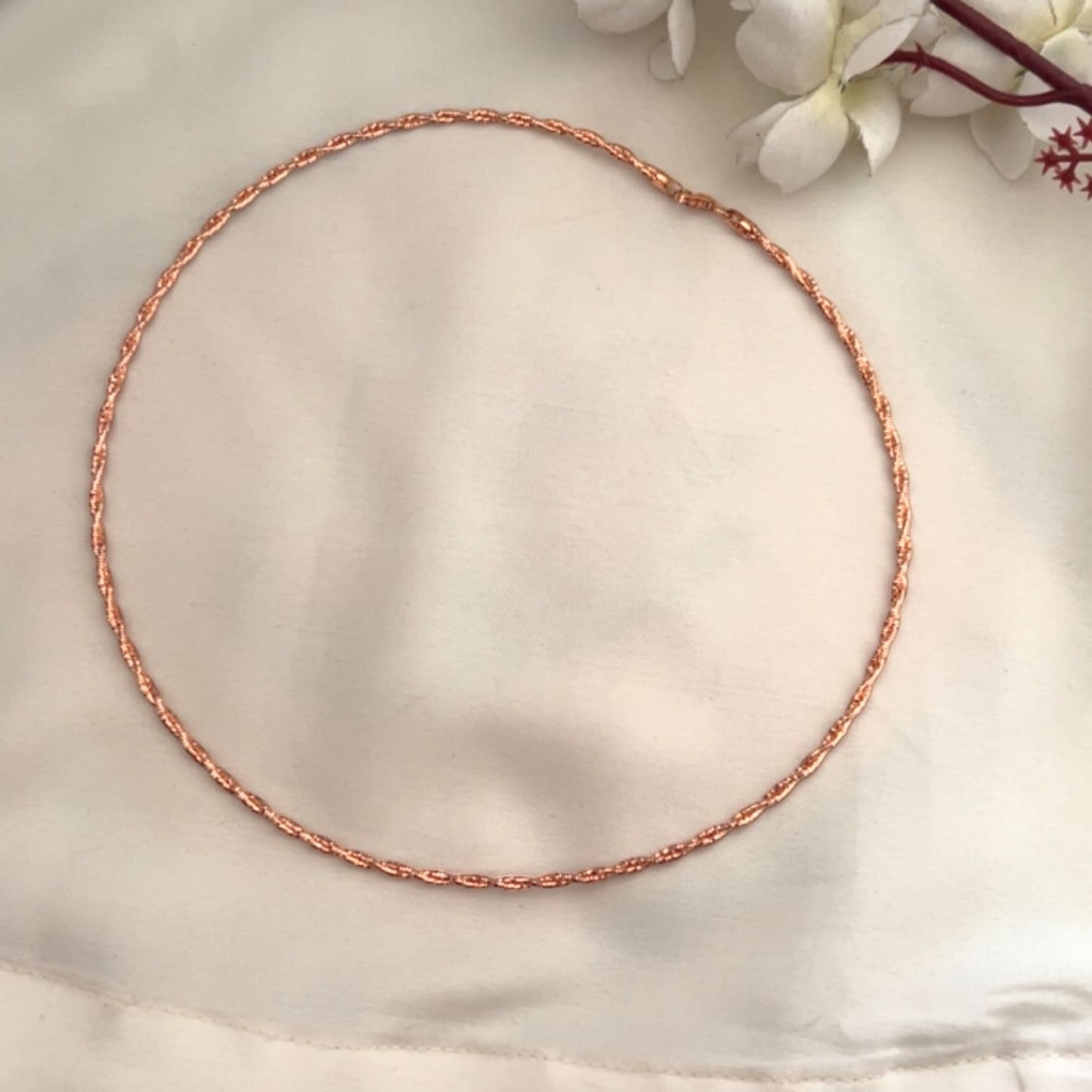 perfect elegance twisted rosegold hasli necklace