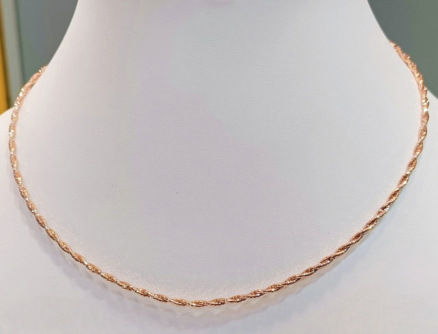 perfect elegance twisted rosegold hasli necklace