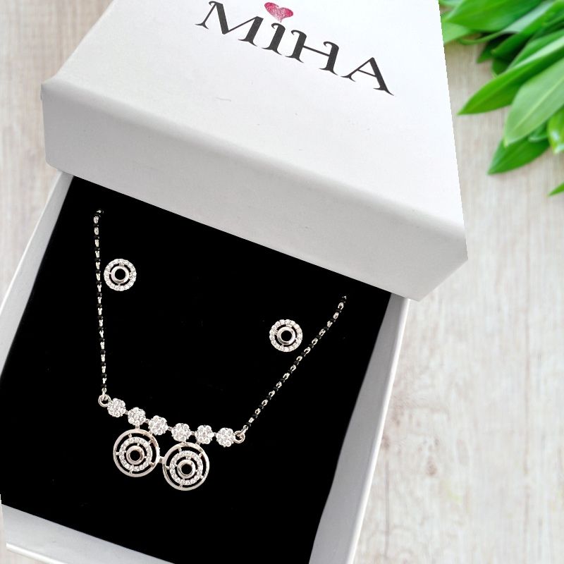 Traditional Love Bond Mangalsutra