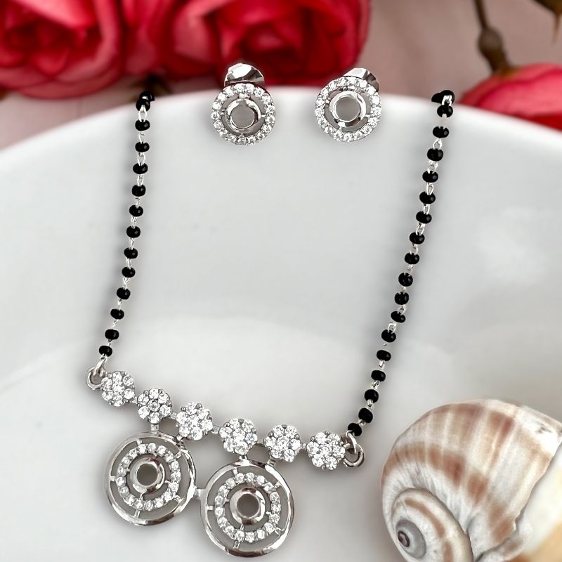 Traditional Love Bond Mangalsutra