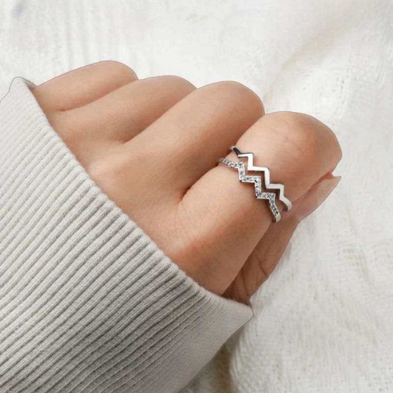 Double Wave Ring