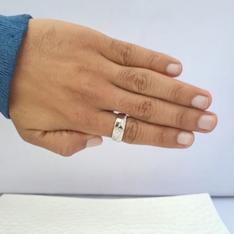 Gleaming Silver Ring For Him