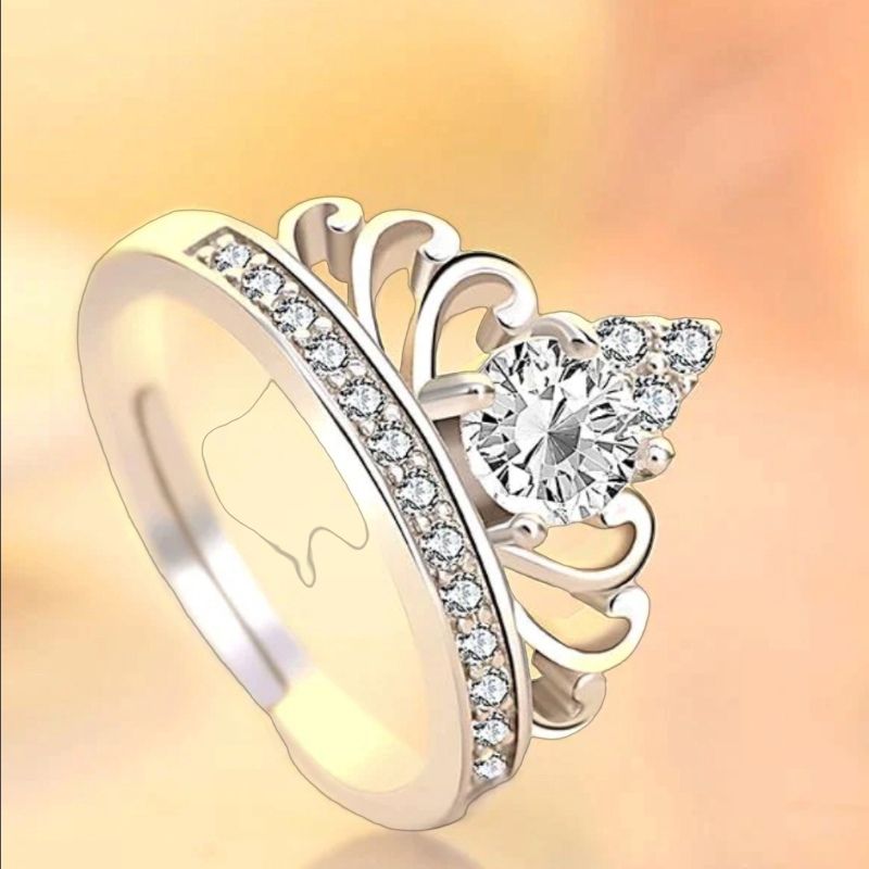 Silver zircon crown ring