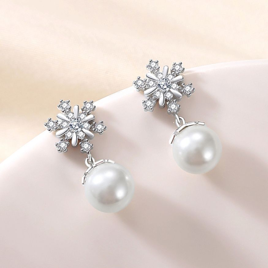 Snowflake Pearl Drop Earrings