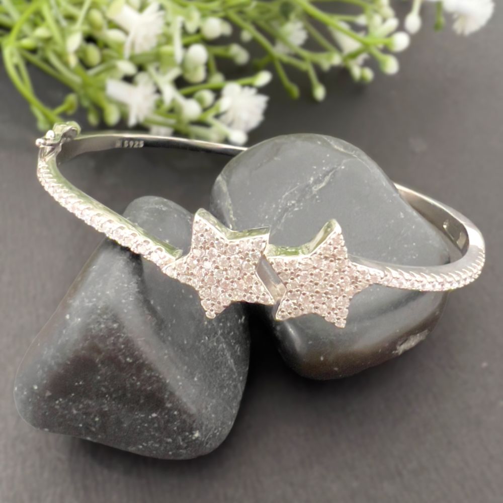 Twin Star Bangle Bracelet